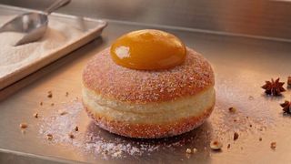 Bombolone alla crema di arancio