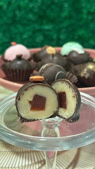 Bombom de Queijo com Goiabada