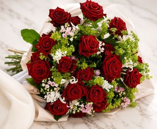 Bouquet di 15 rose rosse