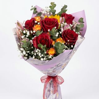 Bouquet di rose e fiori misti