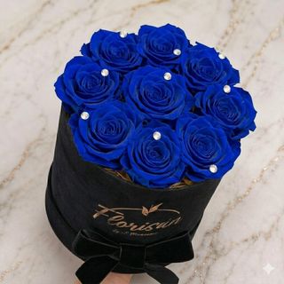 Box con 10 rose stabilizzate (eterne) blu