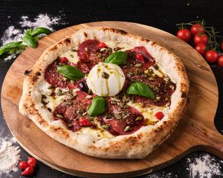Pizza Bresaola
