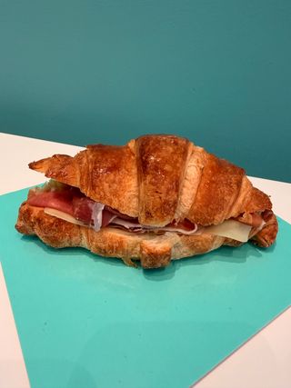 Brioche salata prosciutto crudo