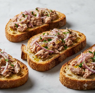 Bruschetta tonno e cipolla