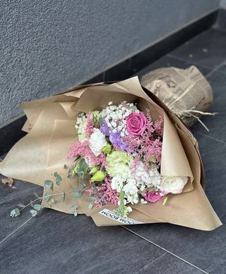 Buket mix nežnih boja