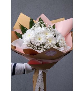 Buket tri hrizanteme