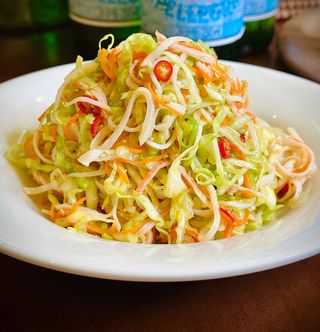 32. Morska salata (海鲜沙拉)