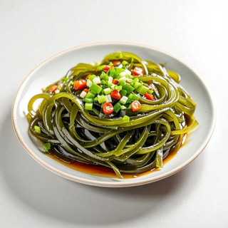 35. Salata sa algama (凉拌海带)