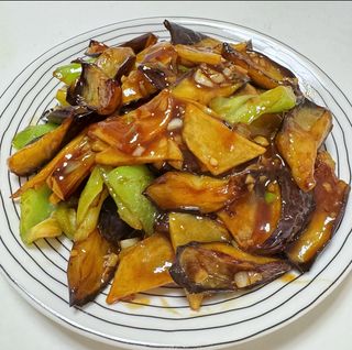 40. Tri sveža povrća (地三鲜)