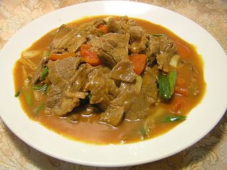 51. Kari teletina (咖喱牛肉)