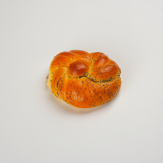 Булочка с маком (60 г, 10 см)