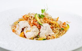 C32. Spaghetti di riso chicken