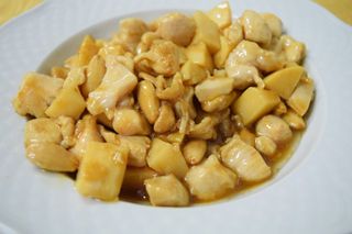C52. Pollo mandorle
