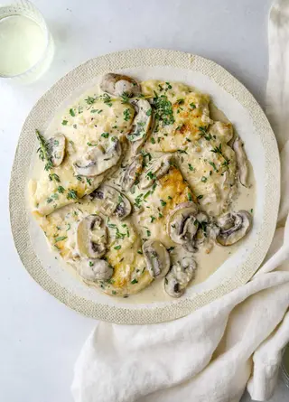 Chicken Mushroom White Sauce