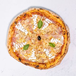 Pizza  Crustina Aguilera