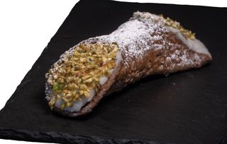 Cannolo siciliano grande