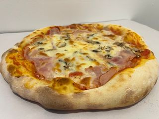 Pizza Capricciosa