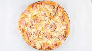 Capricciosa porodična pizza