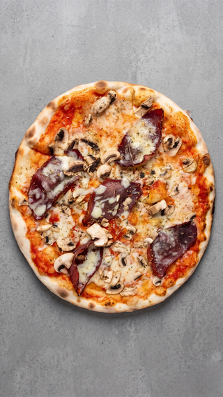 Velika Capricciosa pizza