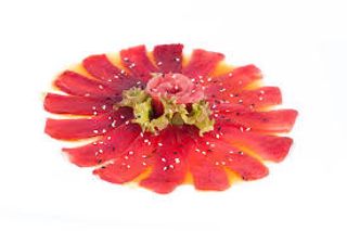 148 Carpaccio maguro