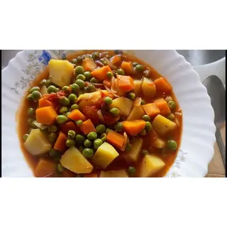 Carrot & peas stew (minji)
