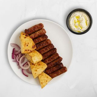Ćevapi s kajmakom