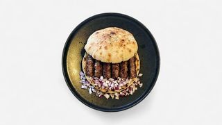 Ćevapi u lepinji 150g