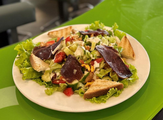Caesar salata