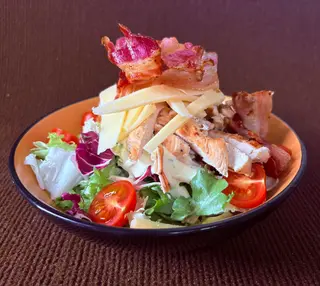 Caesar salata