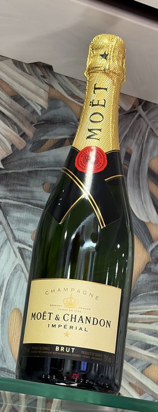 Champagne Moet & Chandon Brut