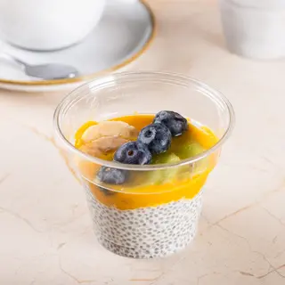 Desert budincă chia cu mango