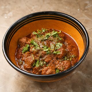 Plat Chicken Masala
