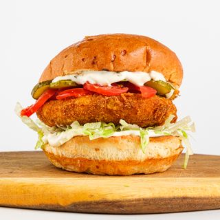 Chicken classic burger