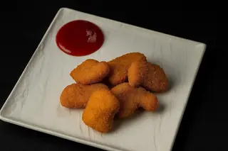 Chicken nuggets menú 6 pezzi