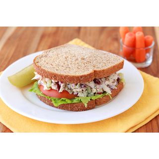 Chicken Sandwich & Salad