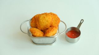 Чикен наггетсы (200г)