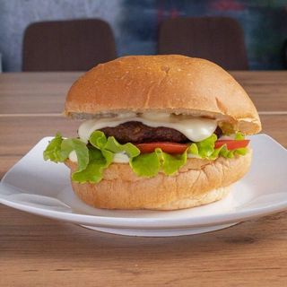 Чизбургер (230г)