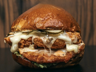 Чизбургер дабл куриный (420г)