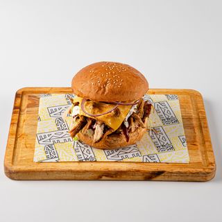 Чизбургер с курицей