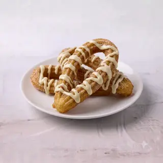 Churros con crema alla nocciola bianca