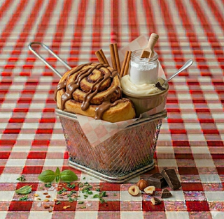 Cinnamon roll