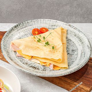 Блины с курицей/ Clătită cu Pui