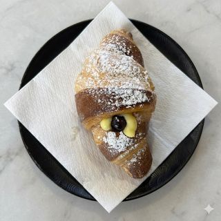 Cornetto speciale con l'amarena