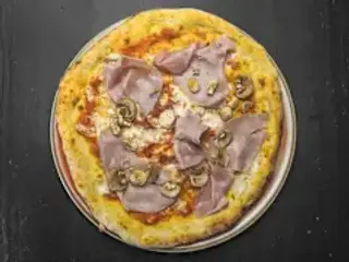 Cotto e funghi