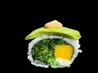 Creamy veggie roll