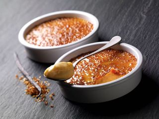 Crema catalana in coccio