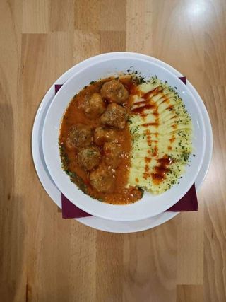 Ćufte u sosu velike