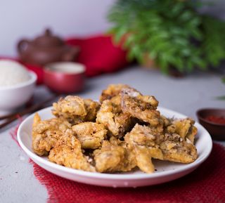 Хрустящая жареная курица (1000г)