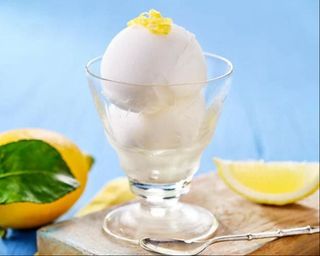 De5. Gelato al limone