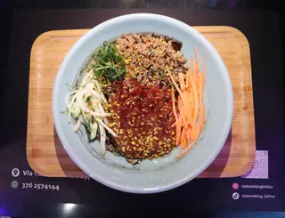 Dan dan ramen